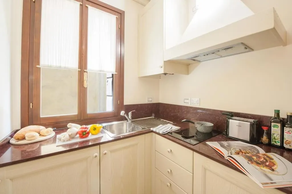 Apartment Ca' San Marco, Literally 20 Meters From San Marco Square! Venice