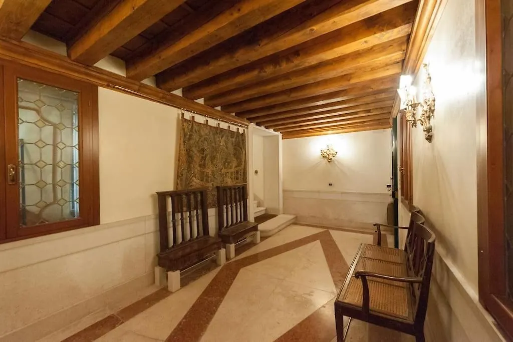 Apartment Ca' San Marco, Literally 20 Meters From San Marco Square! Venice